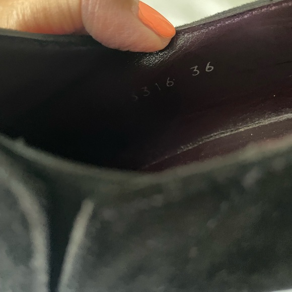 Stuart Weizman size 36 Black Suede Bootie - Picture 10 of 10